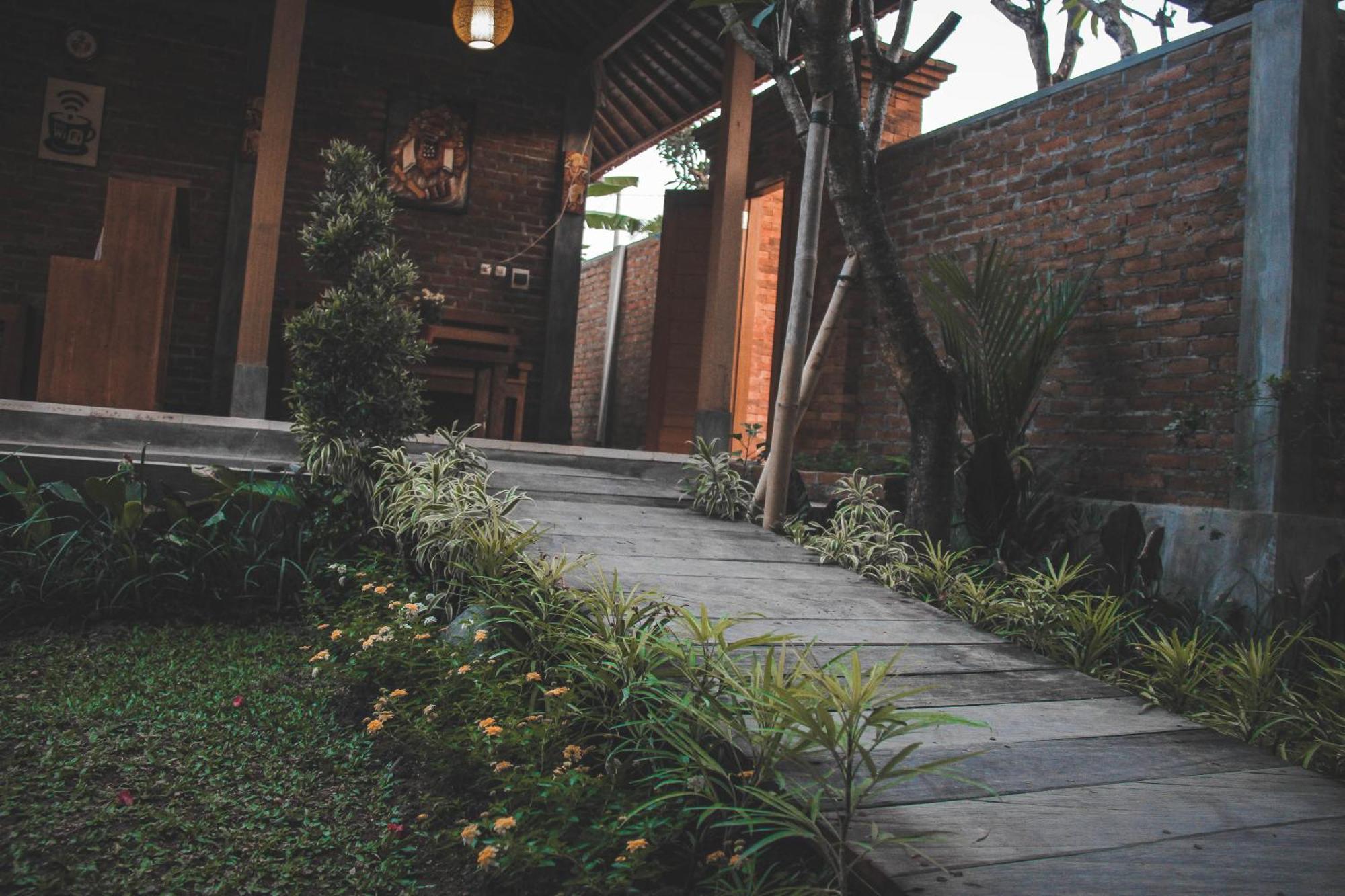The Govardhan Homestay Canggu Exteriér fotografie